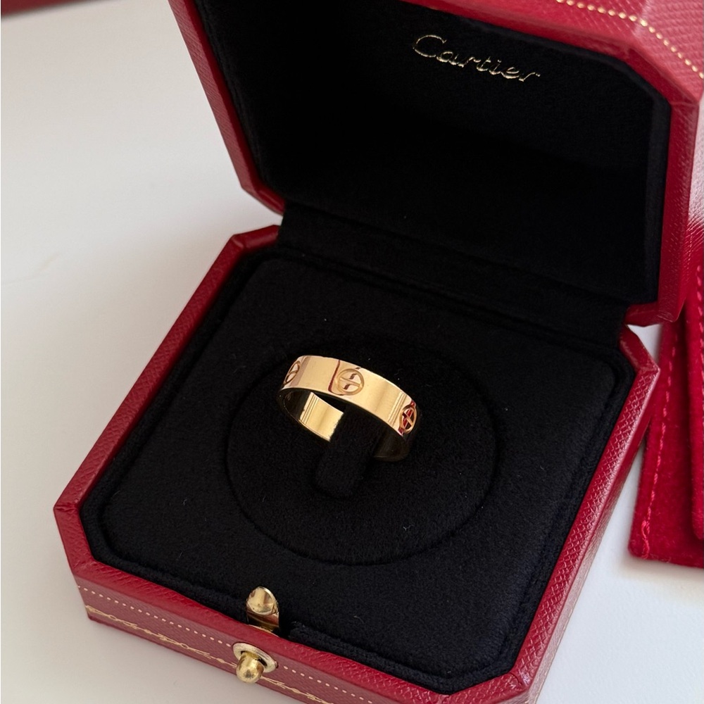Cartier Gold Love Ring Classic Size 57